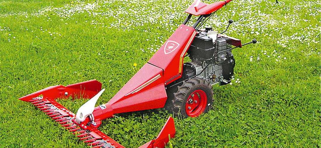 JOHN DEERE SICKLE BAR MOWER Miscellaneous J.M. Wood Auction Company, Inc.